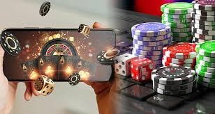 Antarmuka platform mio88slot menampilkan meja dealer langsung dan pilihan sportsbook